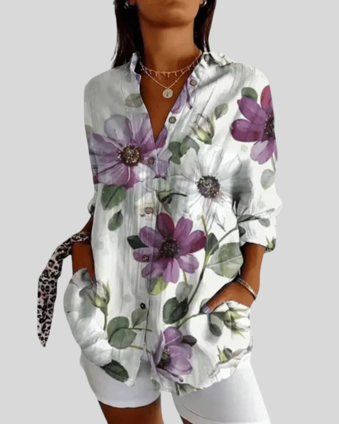 Modehus | Elegant Blomsterbluse med Lange Ermer