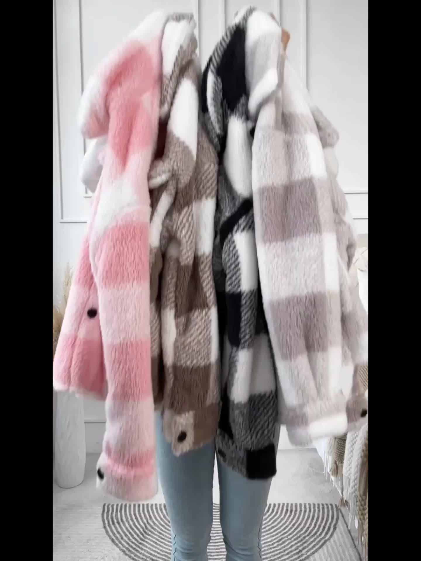 Modehus | Premium Myk Rutete Jakke i Teddyfleec