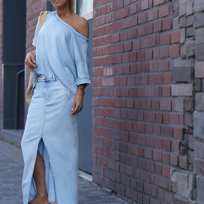 Modehus | Top Asymmetrisk med Skulder og Denim Skjørt med Splitt