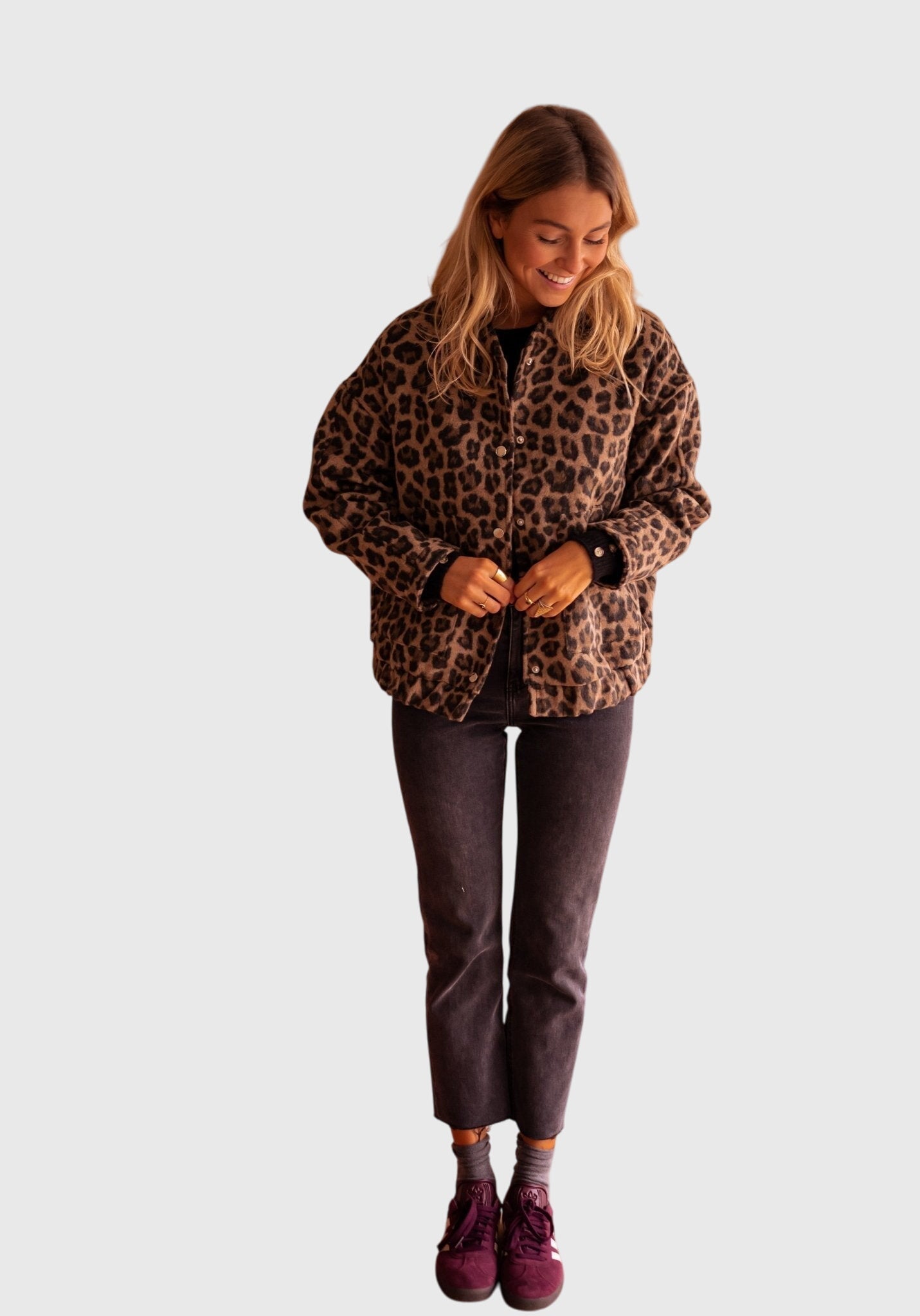 Modehus | Motetrend jakke med leopardmønster